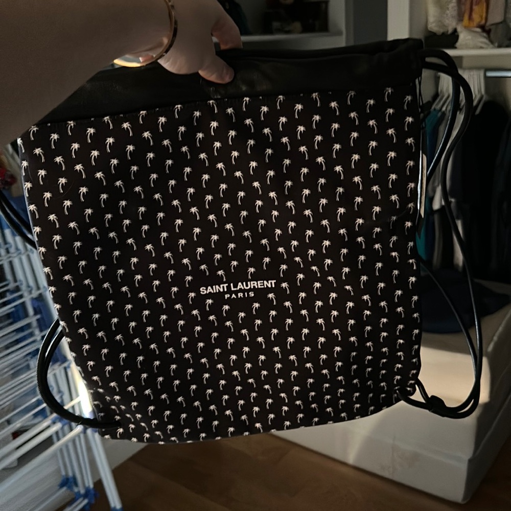 YSL BAG PALM NEW WITH DEFECT TAG ATTACHED DRAWSTRING BEACH